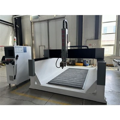 Máquina roteadora CNC de 5 eixos